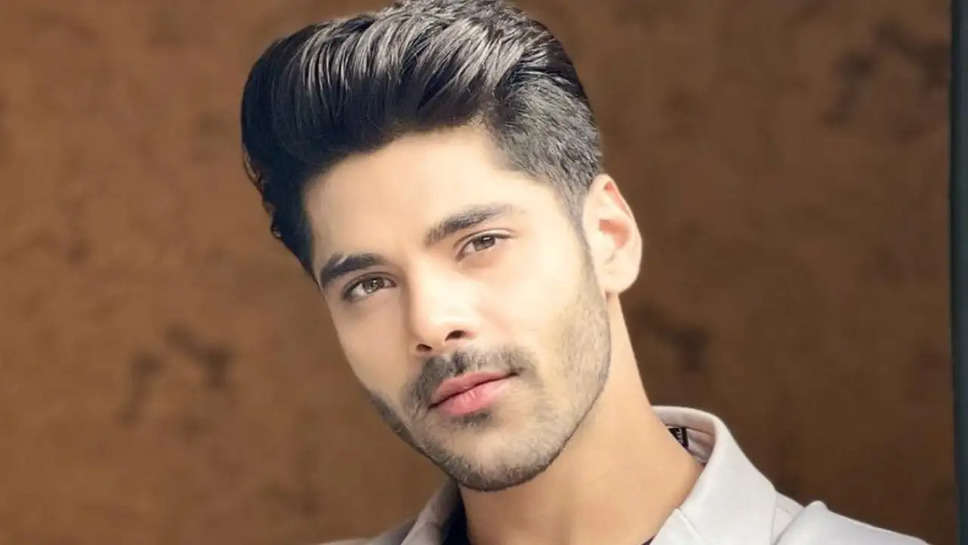 Simba Nagpal age, height, net worth, family, GF in 2023