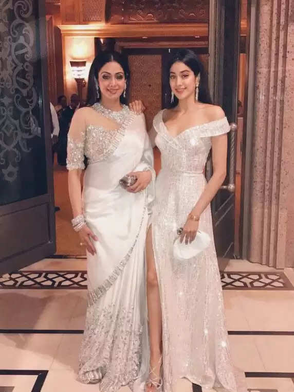 Sridevi and Janvi