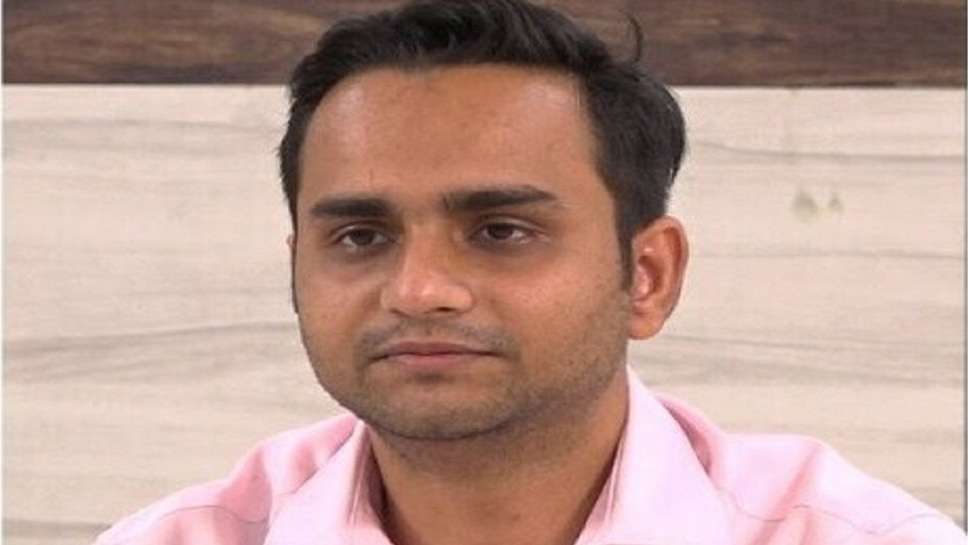 IAS Utkarsh Dwivedi UPSC Marksheet, Age, Biography, Height, Girlfriend, Net Worth In 2023