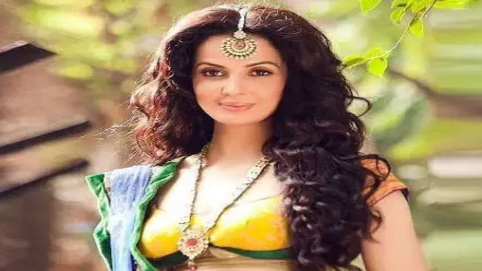 Actress Rukhsar Rehman Age, Husband, Movies And TV Shows, Family 