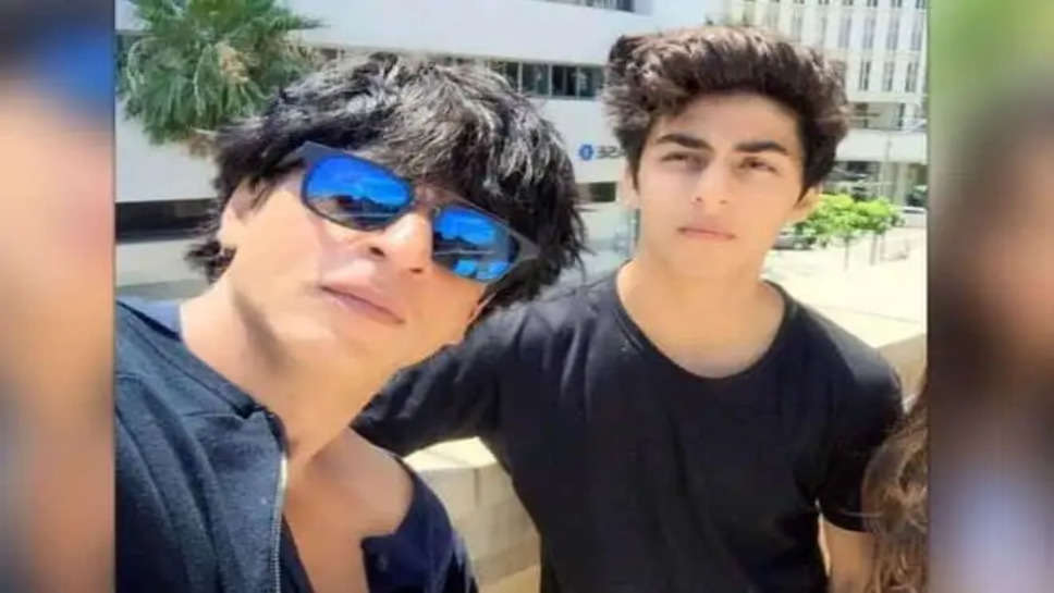 Shah Rukh Khan and Aryan Khan 