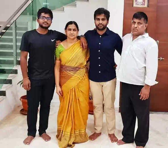 Varun Reddy Family