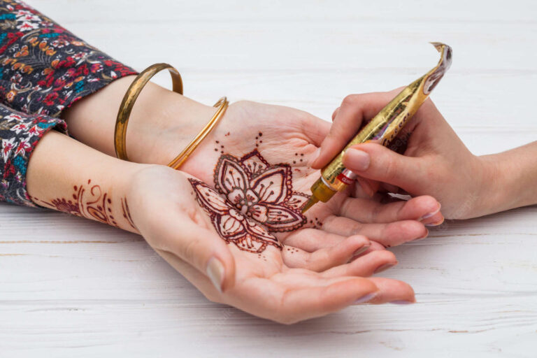 Natural Ways To Remove Mehndi From Your Hands And Feet