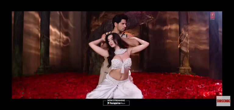 Thank God Song Manike Out: Fans are amazed by sizzling chemistry between Sidharth Malhotra and Nora Fatehi