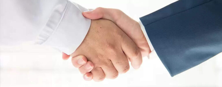 Top 4 Types Of Instagram Collaborations That Influencers Should Know About