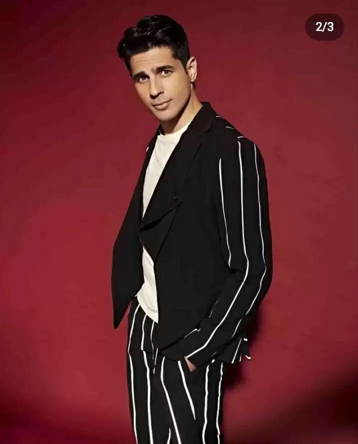 Sidharth Malhotra Celebrates his Ten Years in Bollywood