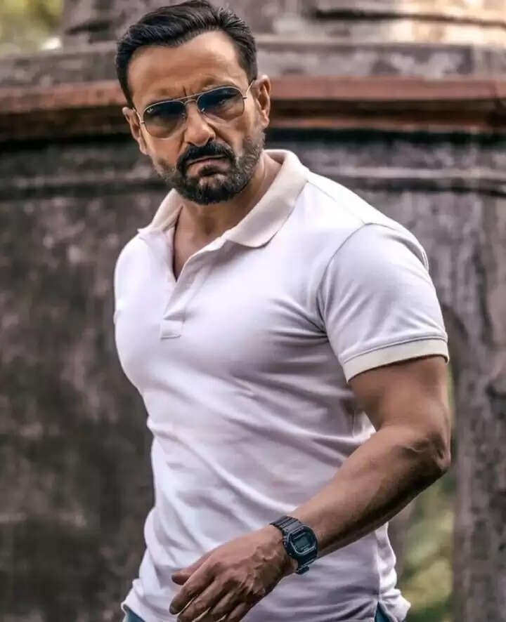 Saif Ali Khan Opens Up About Not Being On Social Media