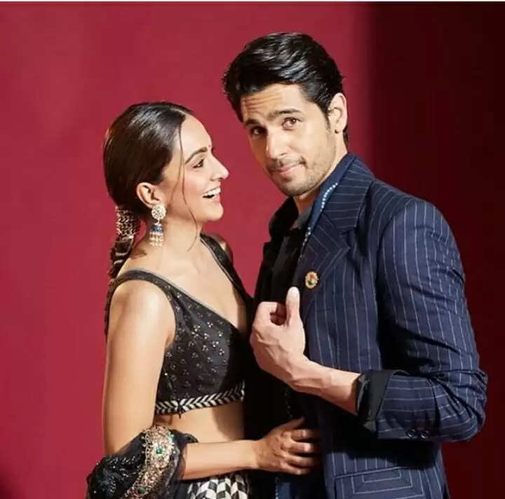 Sidharth Malhotra Can't Stop Blushing When Salman Khan Teases Him About His Wedding With Kiara Advani