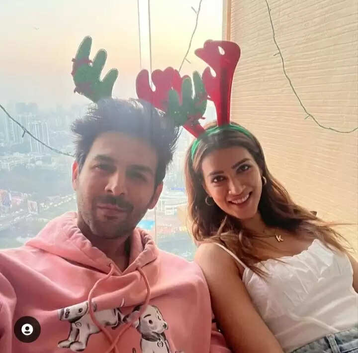 Kartik Aryan Flashes Cute Smile As He Celebrates Christmas With His ‘Shehzada’ Costar Kriti Sanon