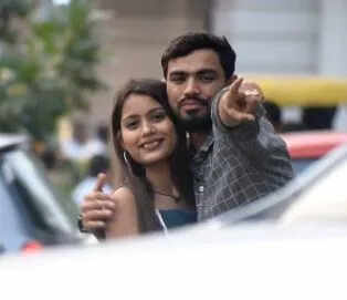 Vivek Golden's Net Worth, Real Name, Family & Bio