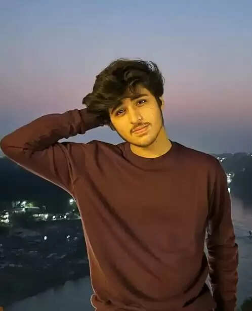 Raj Grover's Age, Family, Bio & More in 2023