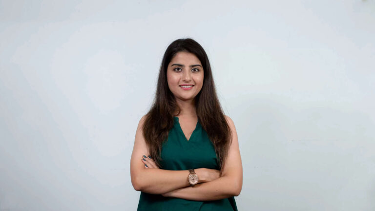 Seep Pahuja age, husband, family, qualifications, salary, etc in 2023