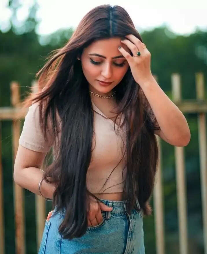 Jasleen Arora Age, Height, Family, Husband/BF, Net Worth In 2023