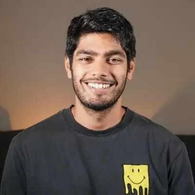 YouTuber Mohak Mangal Age, Wife, Profession, Biography, Family In 2023