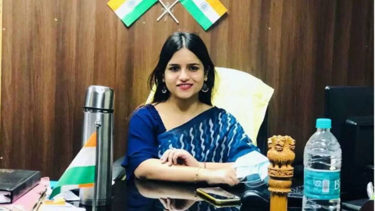IAS Sarjana Yadav Age, Husband, Instagram , Biography, Salary In 2023