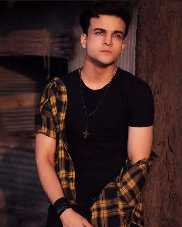 Krsna Age, Net Worth, Real name, Family in 2023