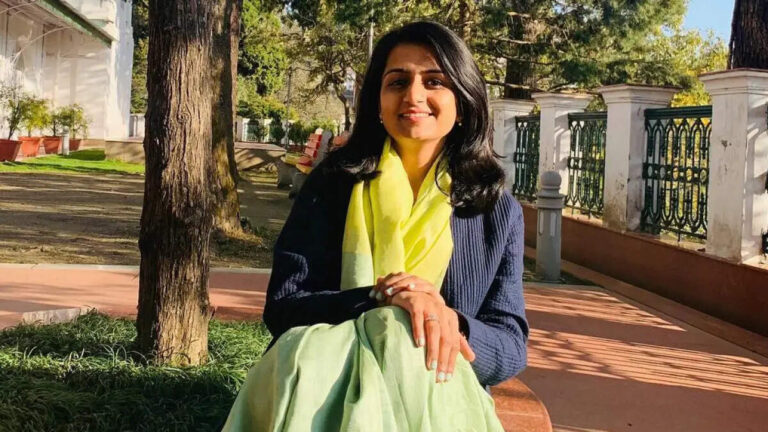 IAS Saumya Sharma UPSC Marksheet, Age, Husband, Booklist In 2023