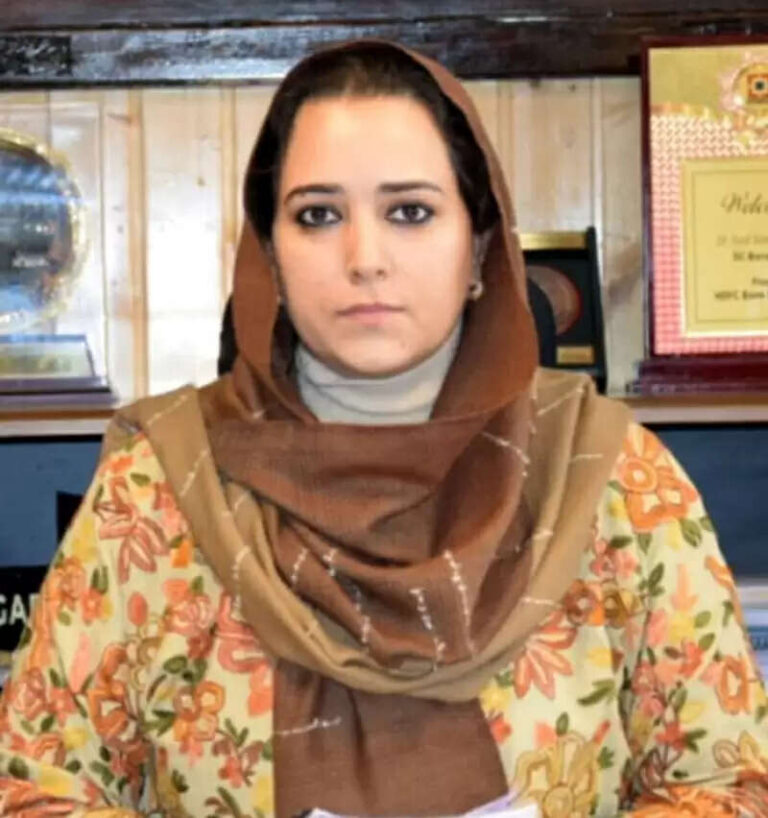 Syed Sehrish Asgar Age, Marriage, Husband, Family, Biography In 2023