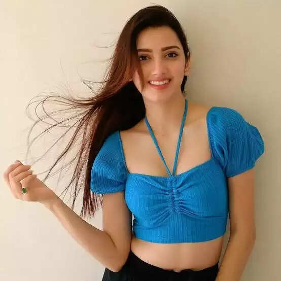 Neetu Bisht Age, Biography, Family, Husband, Height in 2023