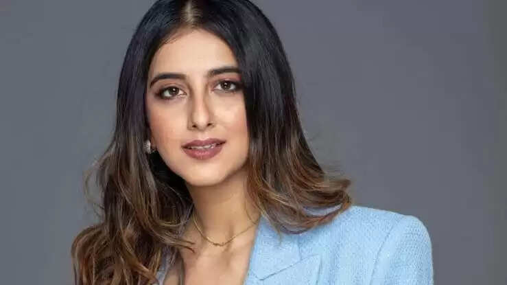 Humans Of Bombay Founder Karishma Mehta Biography, Age, Husband in 2023