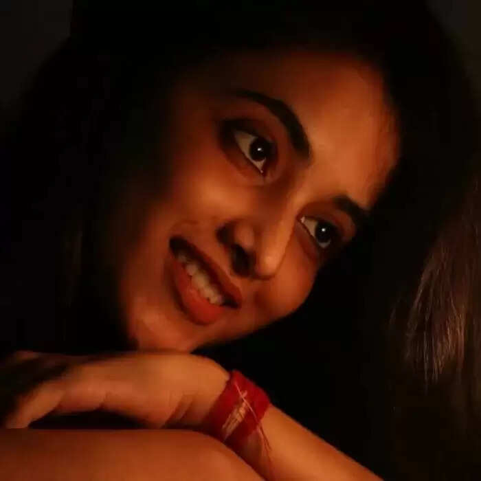 Priyanka Arul Mohan Age, Height, Wiki, Family, Birthday In 2023