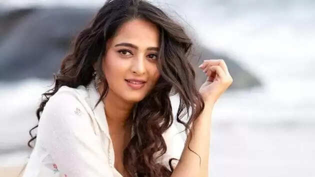Anushka Shetty Age, height, Weight, Birthday, Net worth in 2023