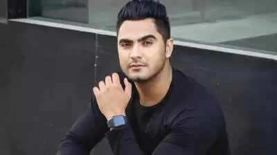 Paras Thakral Biography, Age, Height, Wife, Family, Weight, Girlfriend In 2023