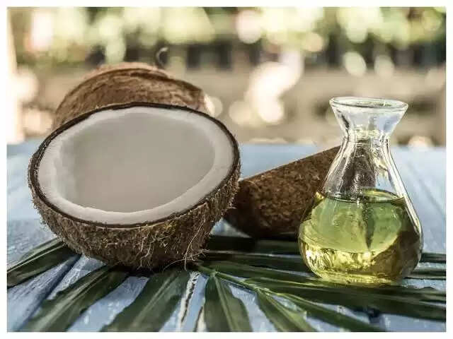 How To Apply Coconut Oil To Your Hair? What Are Its Benefits? Read To Find Out