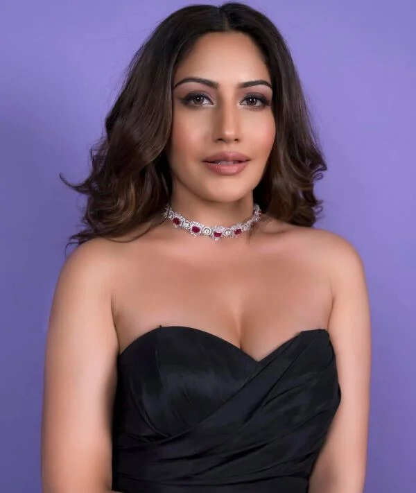 Surbhi Chandna (Karnn) Age, Biography, Husband, Boyfriend In 2023