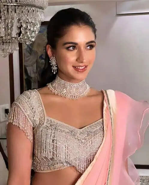 Radhika Merchant Age, Religion, Biography, Family, Date Of Birth