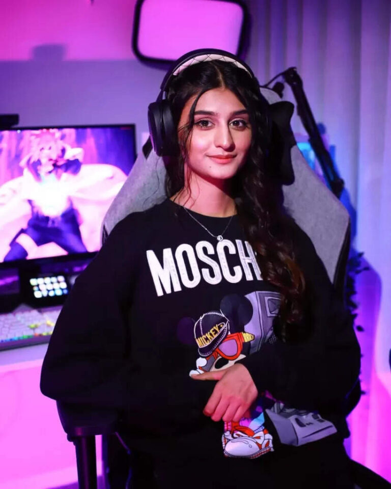 Payal Gaming Real Name, Age, Height, Biography, Net Worth, Boyfriend In 2023