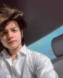 Arsh Bhalla Arshhh4 Age, Height, Girlfriend, Biography