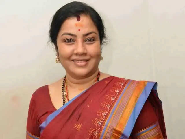 Kannada Actress Tara Age, Husband, Family, Wikipedia