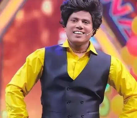 Amudhavanan Age, Wife, Family, Movies, Wikipedia