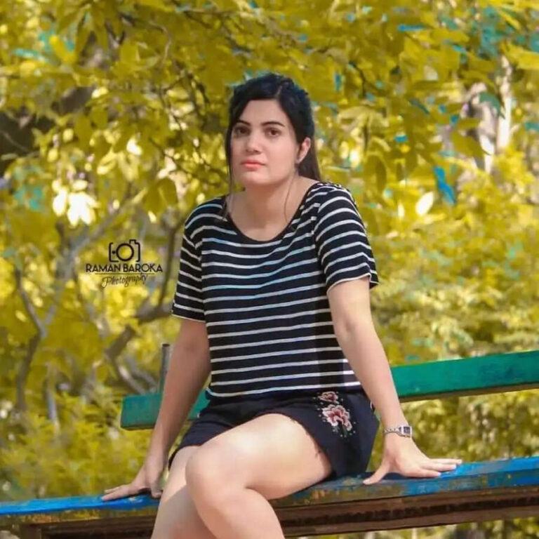 Mahi Lakra Age, Height, Income, Net Worth, Husband, Biography, Caste