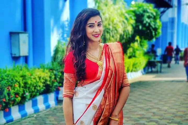 Pousali Banerjee Age, Biography, Height, Wiki, Husband, Family