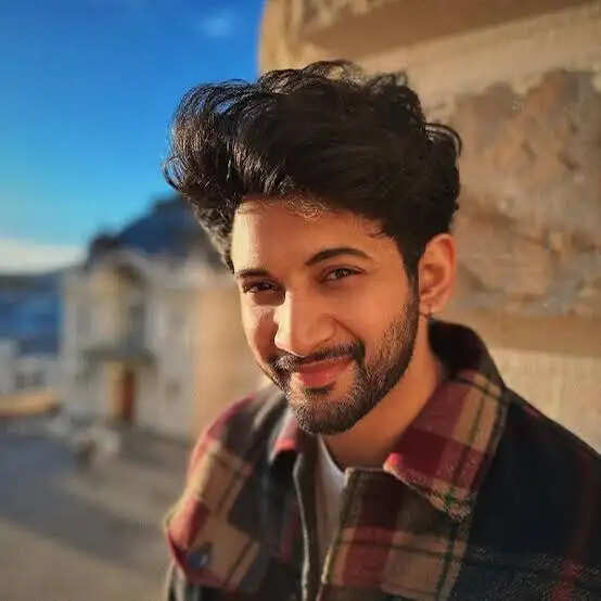 Read About Rohit Saraf's GF - Priyanka Bhatia & Relationship Timeline