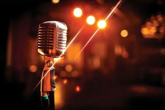 10 Easy Karaoke Songs To Sing In Hindi