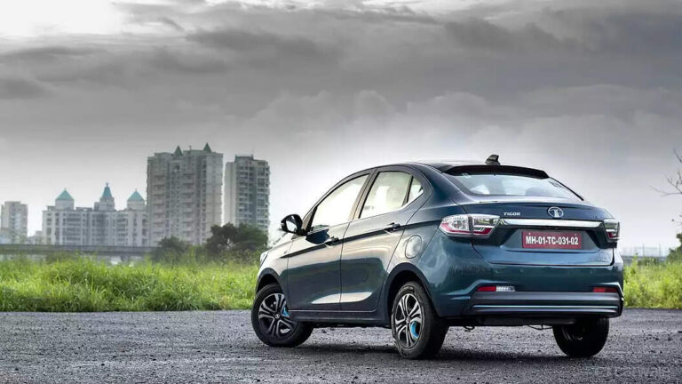 The Advantages of Online Car Insurance and Exploring Chola MS Car Insurance