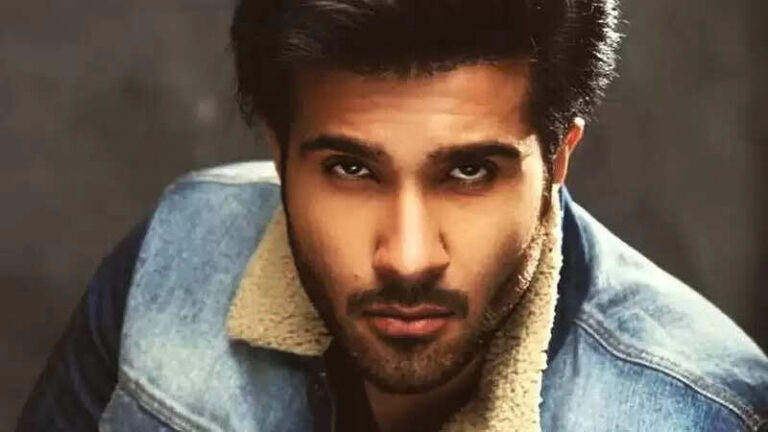 Feroze Khan Biography, Net Worth, Biography, Family, Education