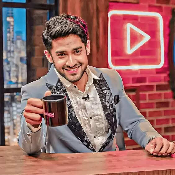 Thugesh (Mahesh Keshwala) Age, Height, Income, Girlfriend, Net Worth, Biography