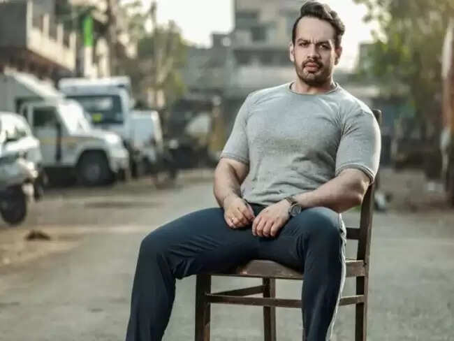 Gaurav Taneja Wikipedia, Age, Family, YouTube Income, Wife, Biography