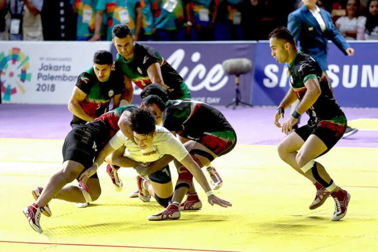 Top 10 Kabaddi Players In India & Abroad