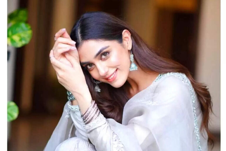 Actress Maya Ali Biography, Age, Family, Wiki