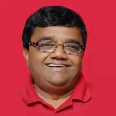 Dwarakish Biography, Age, Height, Career, Family, NetWorth