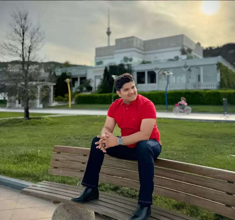 Mridul Tiwari Biography, Age, Height, Career, Net Worth, Wife