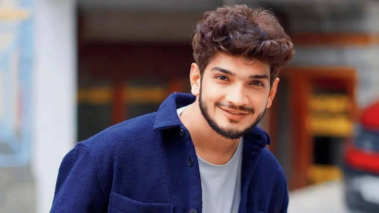 Munawar Faruqui Biography, Age, Height, Net Worth, Girlfriend