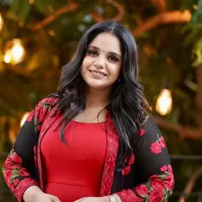 Saindhavi Wiki, Age, Songs, Family, Biography