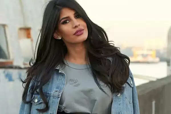 Jasmin Walia Age, Net Worth, Biography, Wiki, Boyfriend In 2024