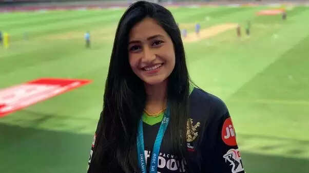 Dhanashree Verma Biography, Age, Height, Career, Net Worth